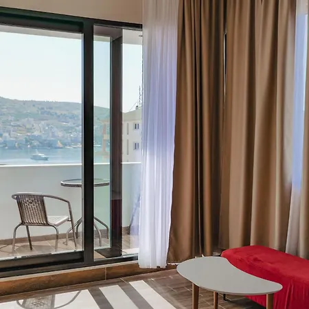 Armar Hotel Sarandë