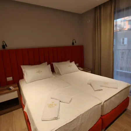 Armar Otel Saranda